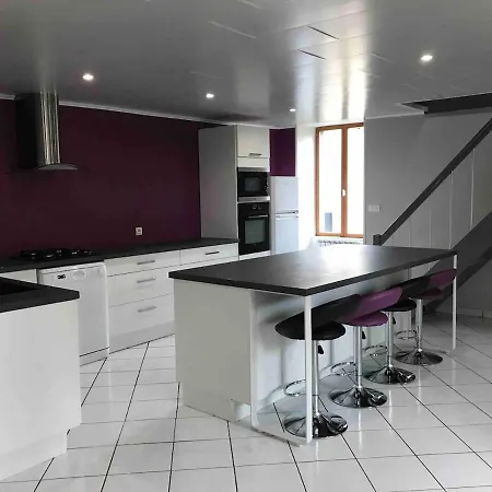 Maison Au Coeur De L Auvergne Pour 15 Personnes