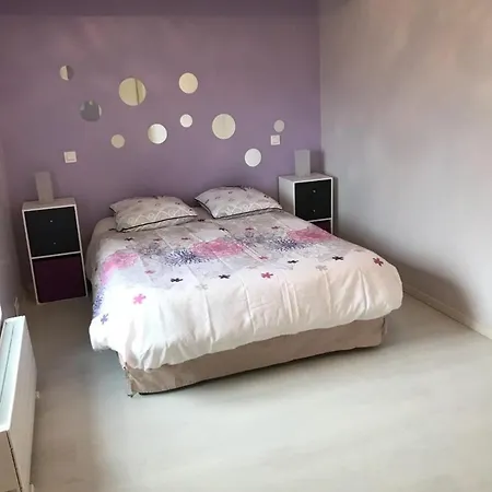 Maison Au Coeur De L Auvergne Pour 15 Personnes Mareugheol