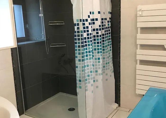 Holiday home Maison Au Coeur De L Auvergne Pour 15 Personnes *